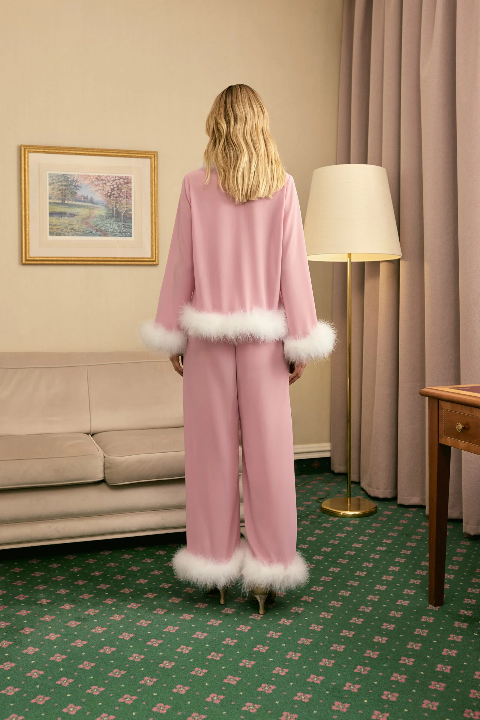 Afrodita Lounge Set in Pink - Image 4