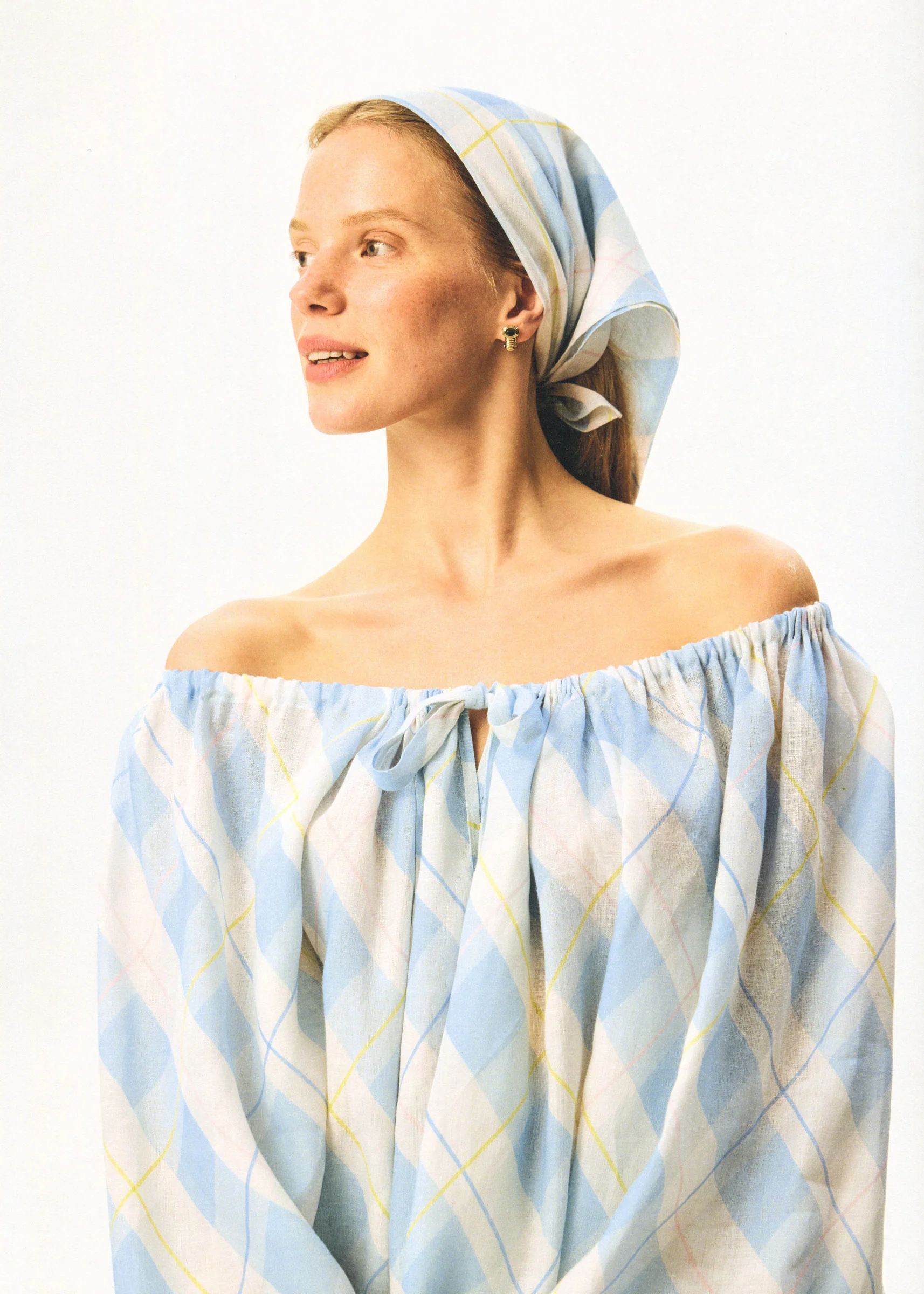 Cha-Cha Linen Lounge Pants with Headscarf in Blue Plaid - Image 3