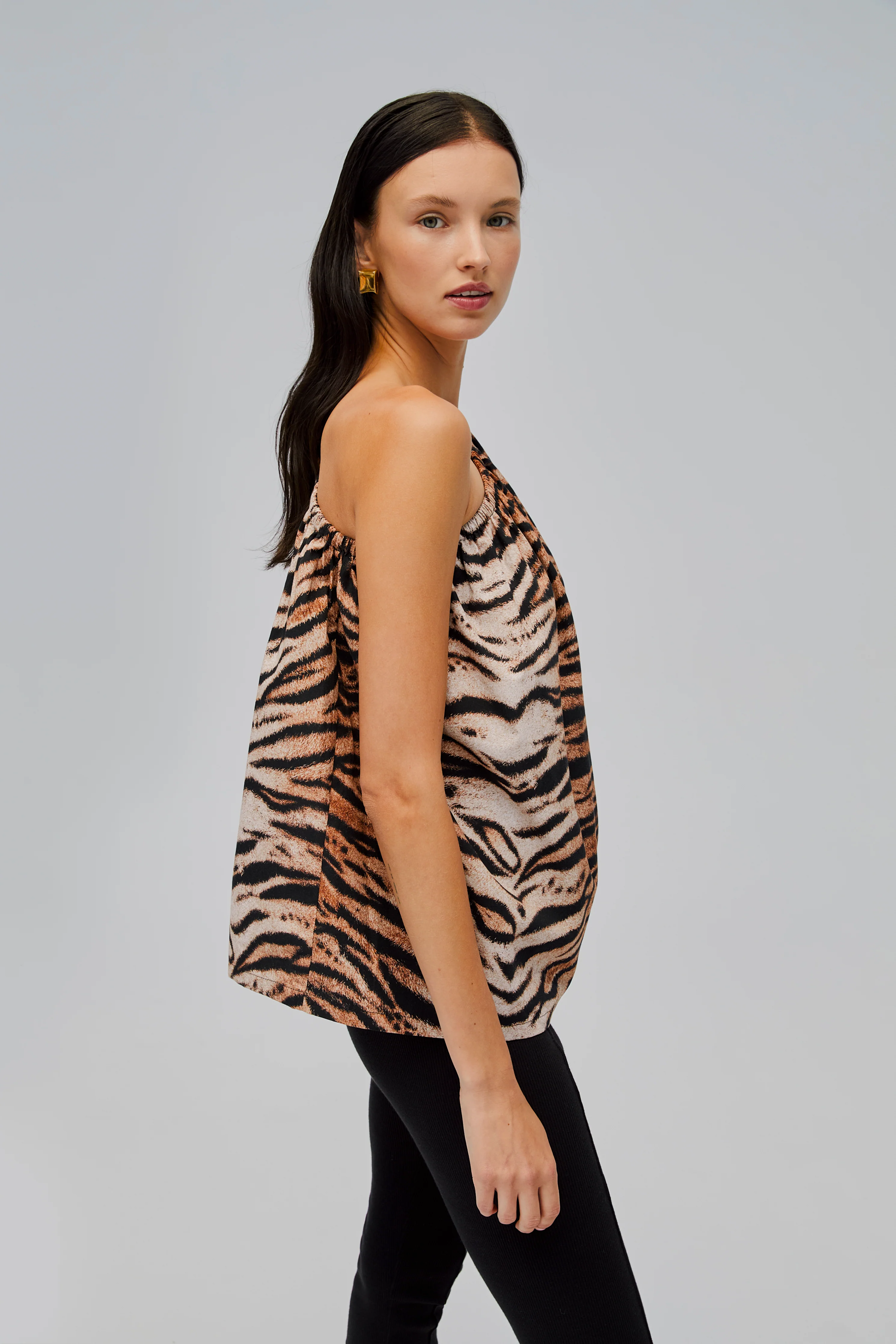 Gaia Cotton Top in Tiger - Image 3