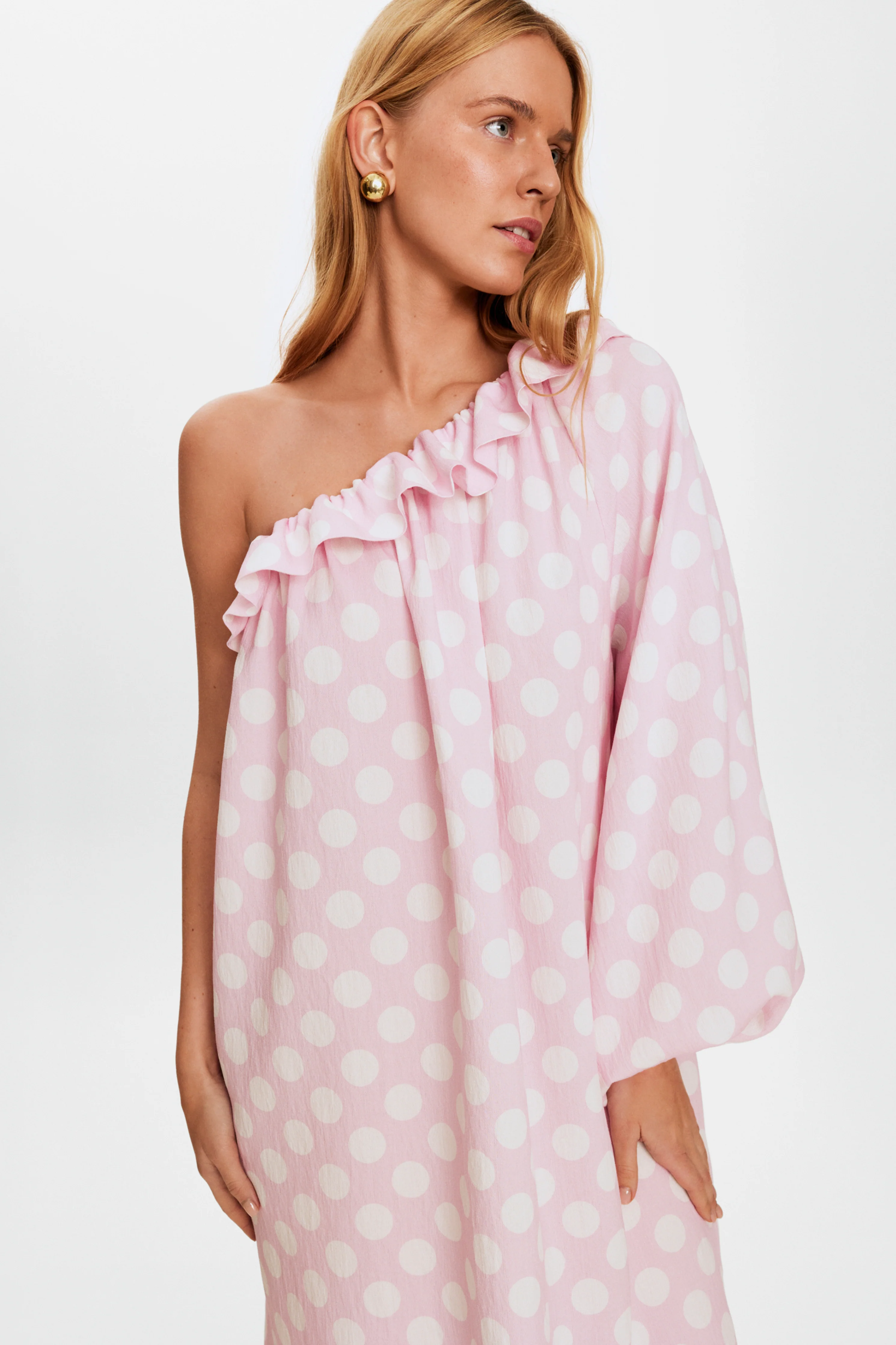 Gaia Soft Viscose Midi Dress in Pink Polka Dot - Image 3