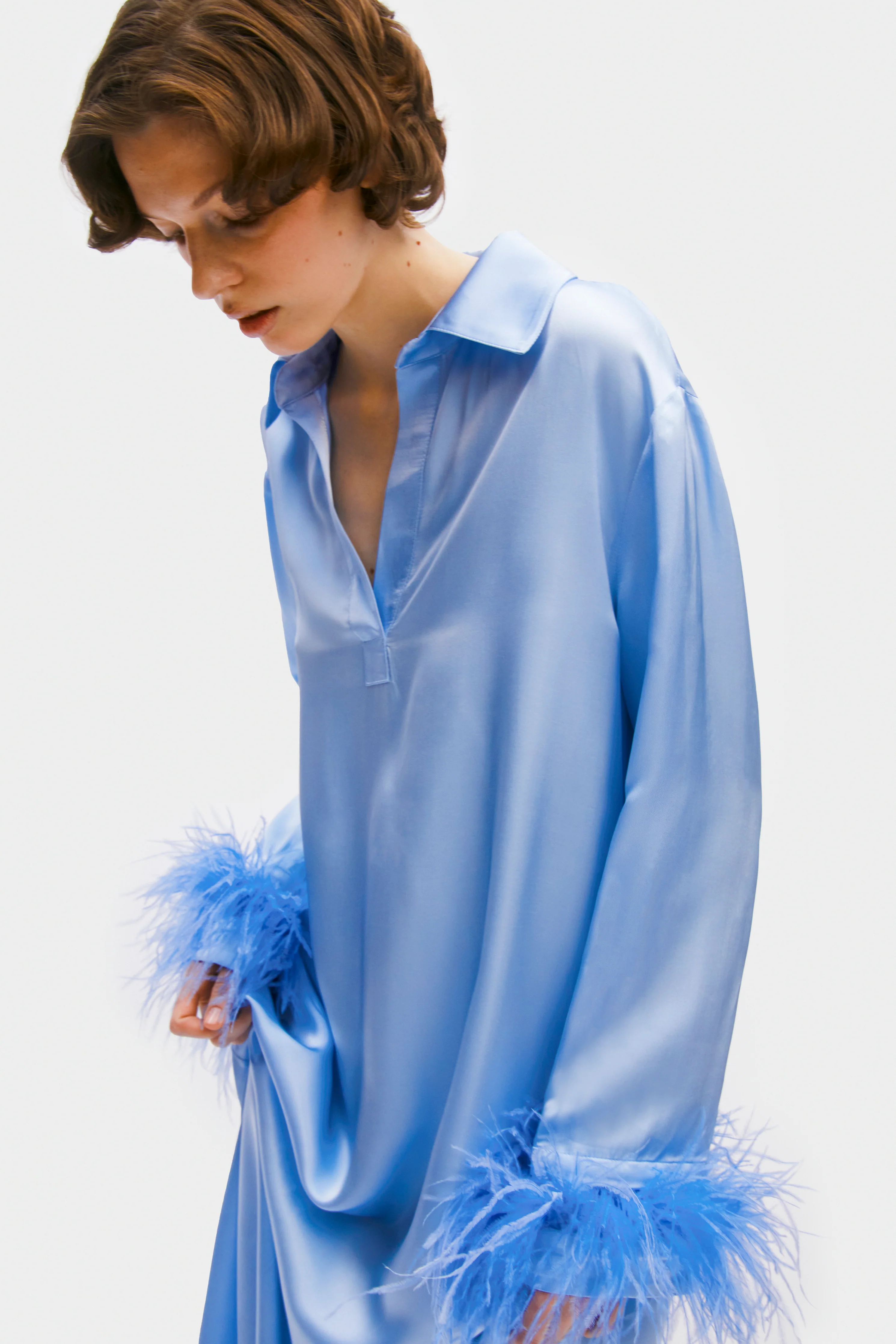 Luna Maxi Dress with Detachable Feathers in Blue - Image 3