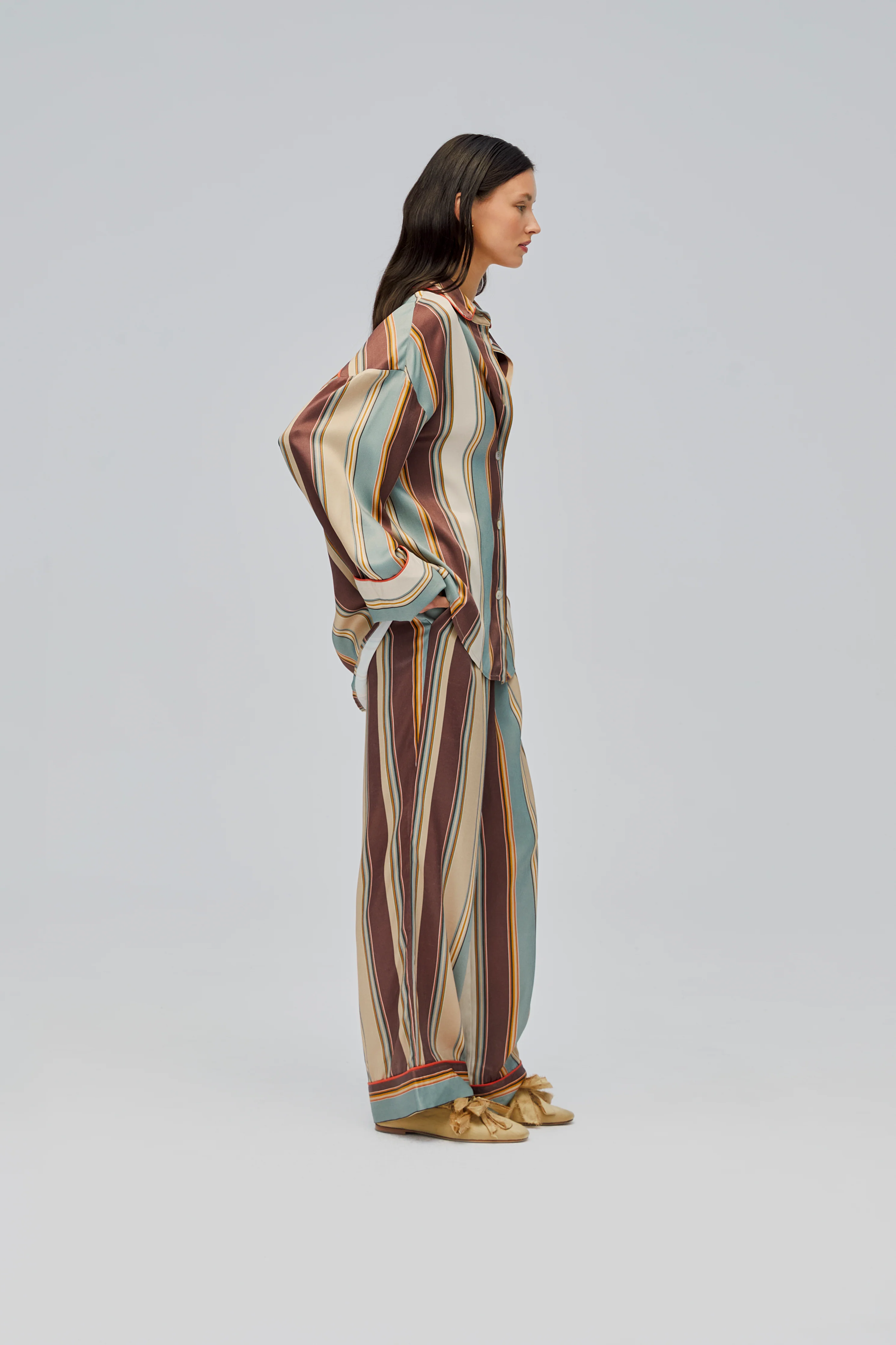 Pastelle Oversized Shirt in Sage Stripes - Image 4