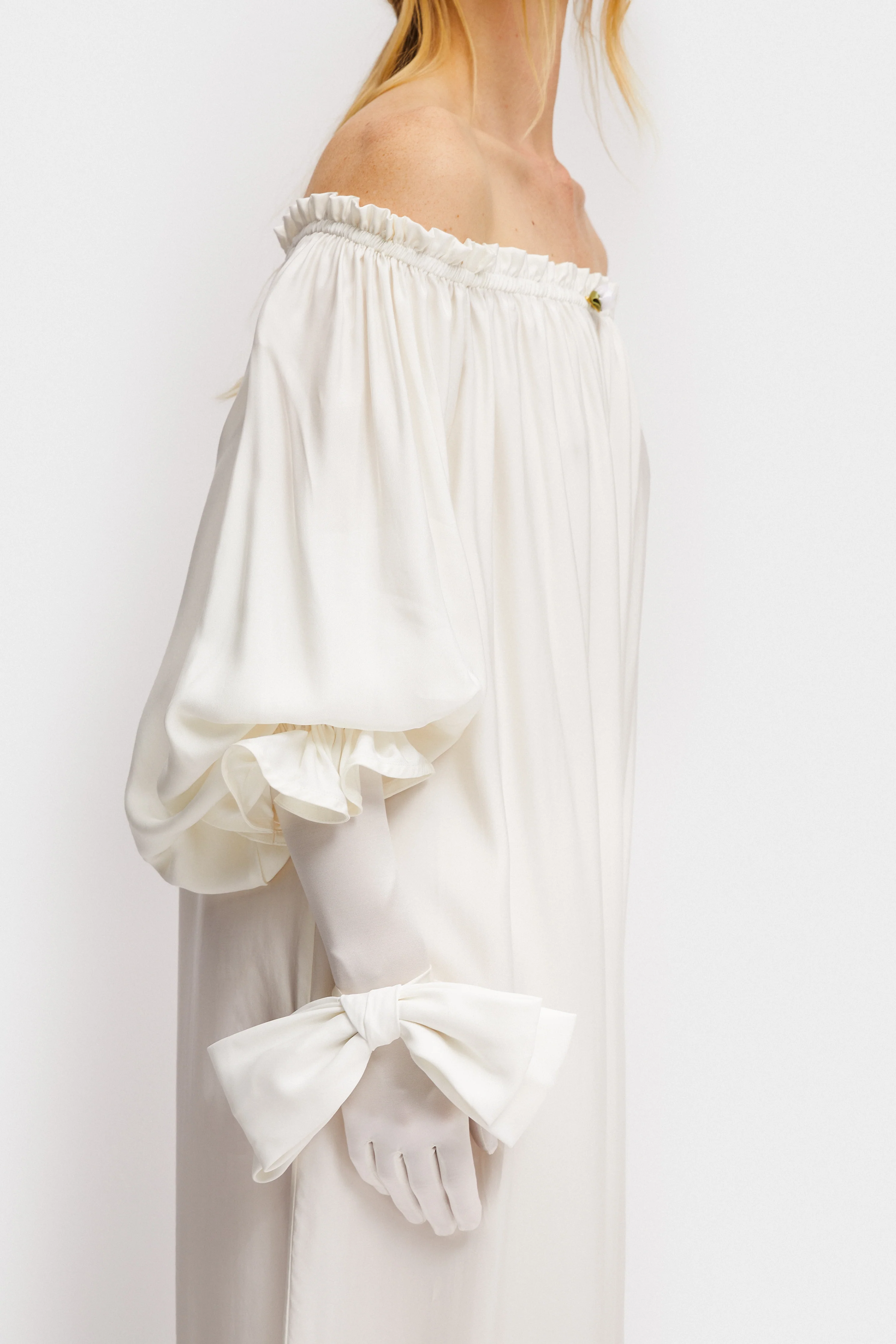 Zephir Stretch-jersey Gloves in White - Image 4